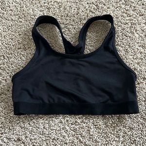 Black sports bra